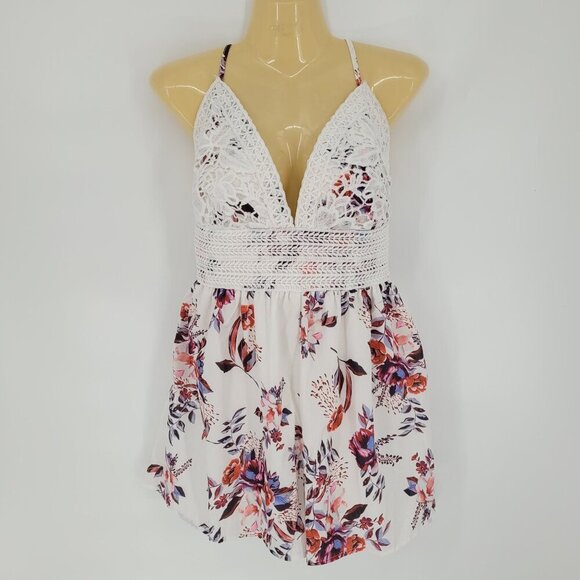 Chic deep v white red blue Floral lace overlay speghetti strap romper Large - Picture 1 of 10